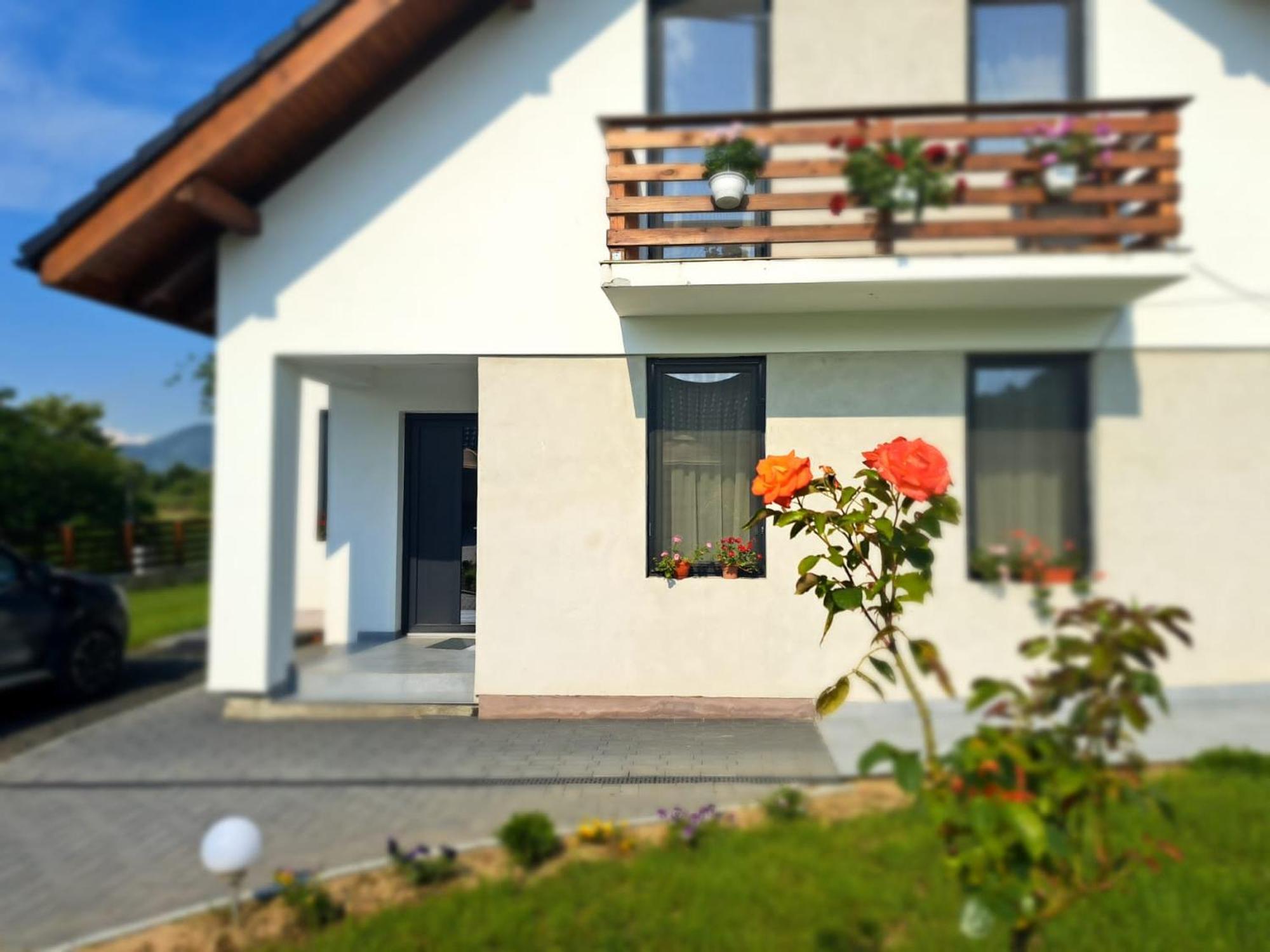 Eco Familia Hotel Pojoga Exterior photo
